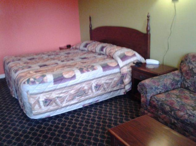 Royal Inn & Suites Туника Экстерьер фото
