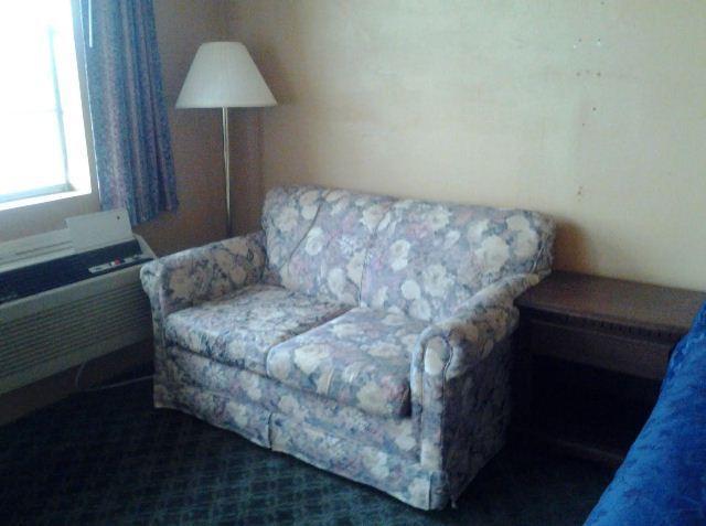 Royal Inn & Suites Туника Экстерьер фото