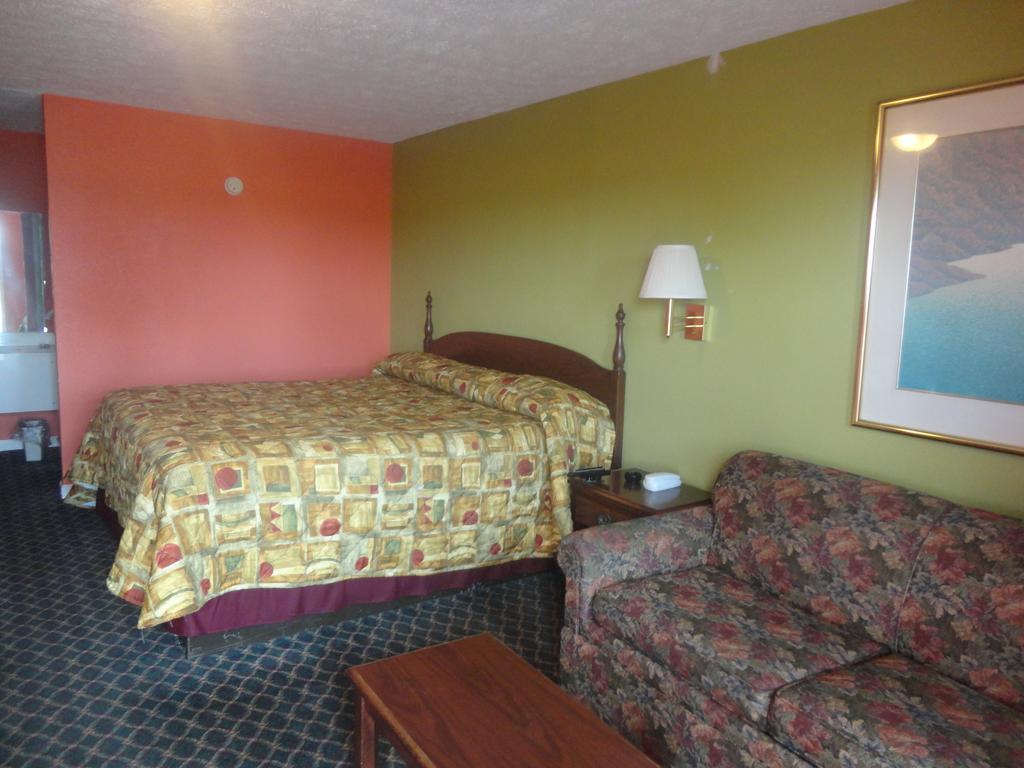 Royal Inn & Suites Туника Номер фото