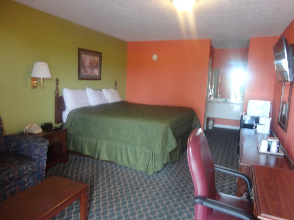 Royal Inn & Suites Туника Номер фото